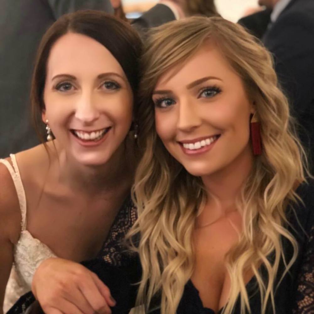 Meet your Posher, Hayley